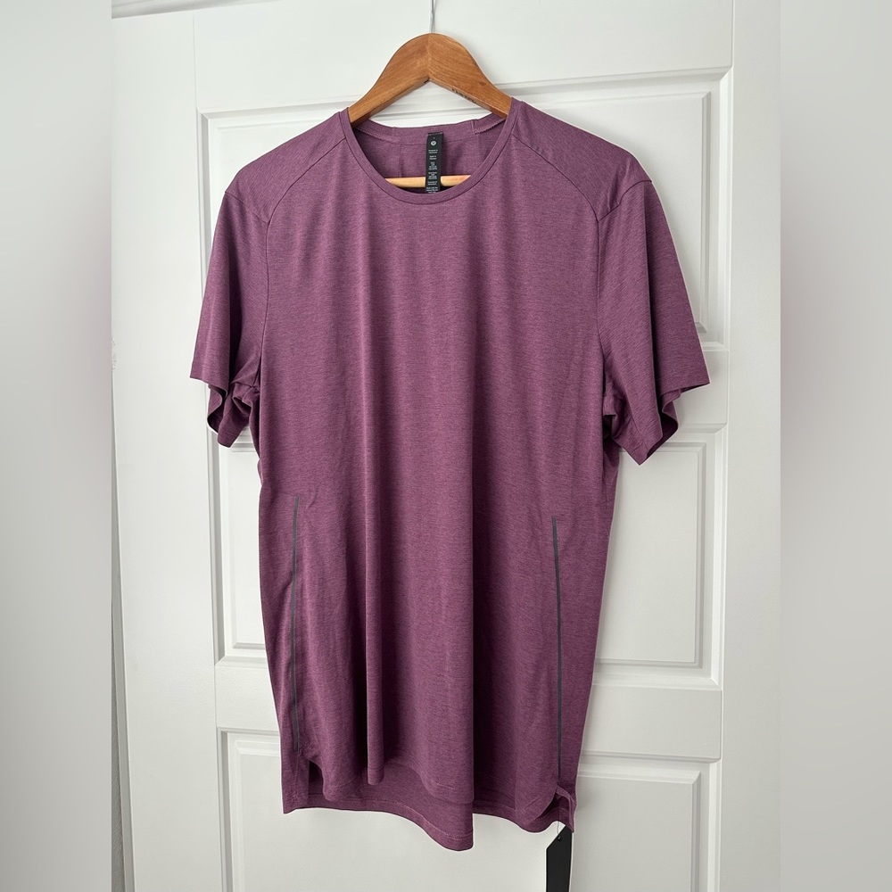 New! Lululemon Men’s Fast and Free Short Sleeve Shirt